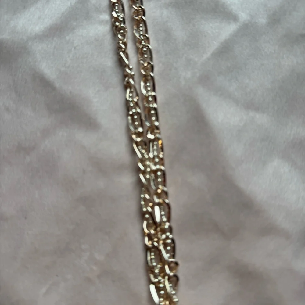 NWT Guess Gold and Silver Tassel Necklace - Picture 14 of 16